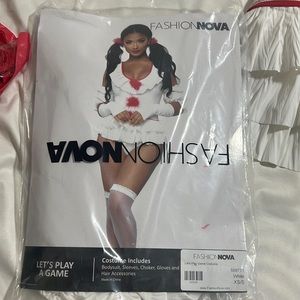 Fashion nova It the clown costume